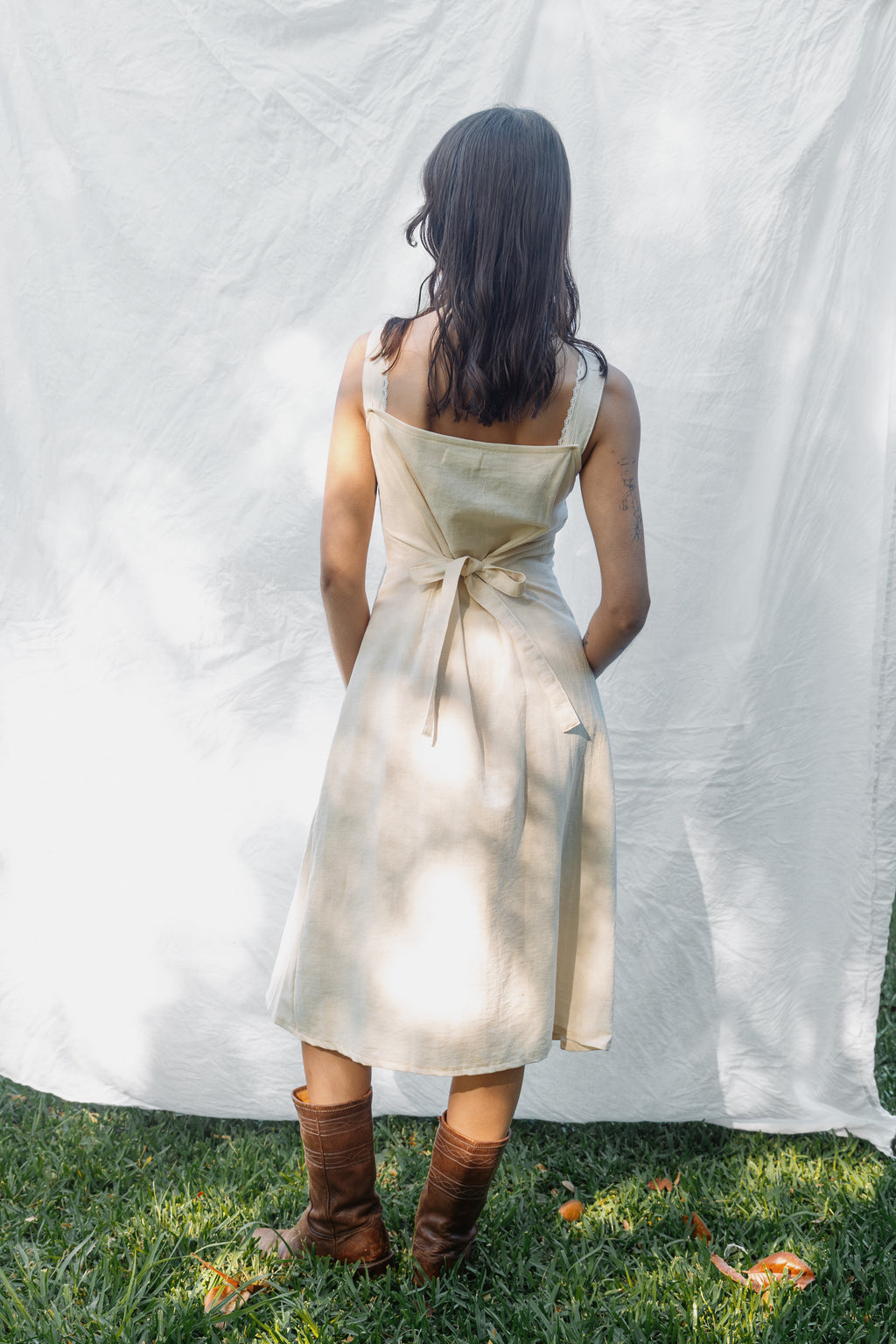 Annie Dress - Midi